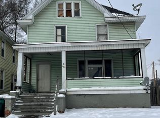 1621 NE Madison Ave, Peoria, IL 61603