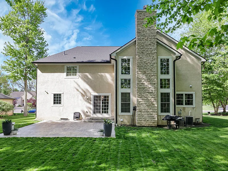 7097 Pleasant Colony Cir — Photo 91
