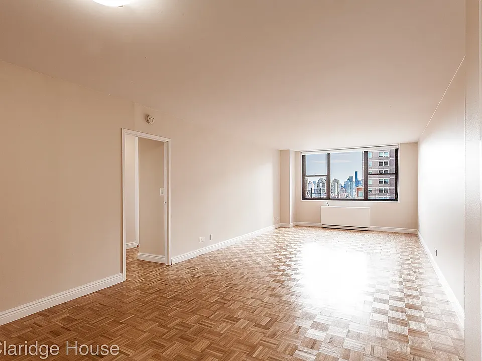 201 E 87th St #23R