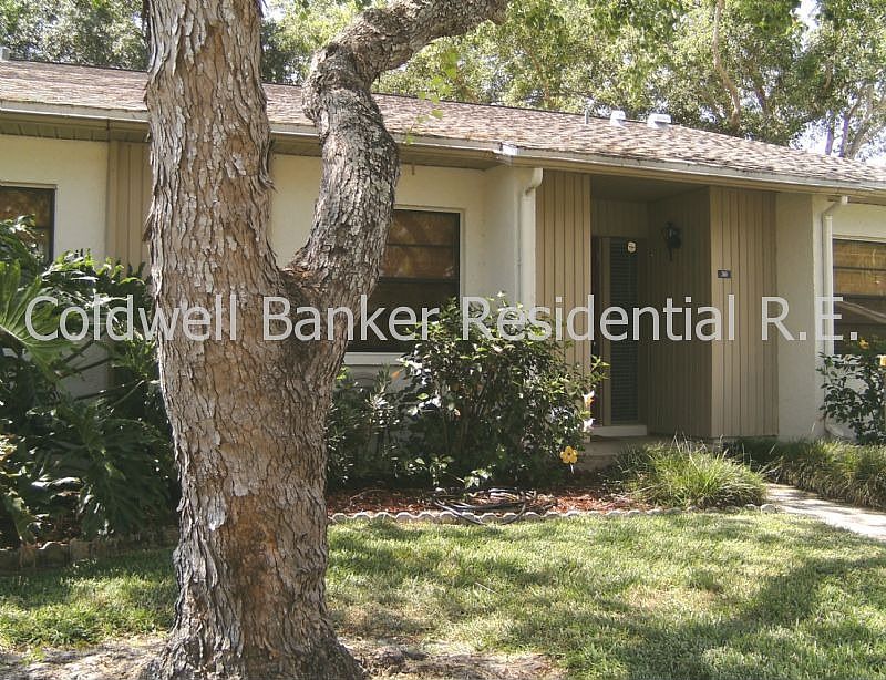 1st image of 30 Evelyn Ct