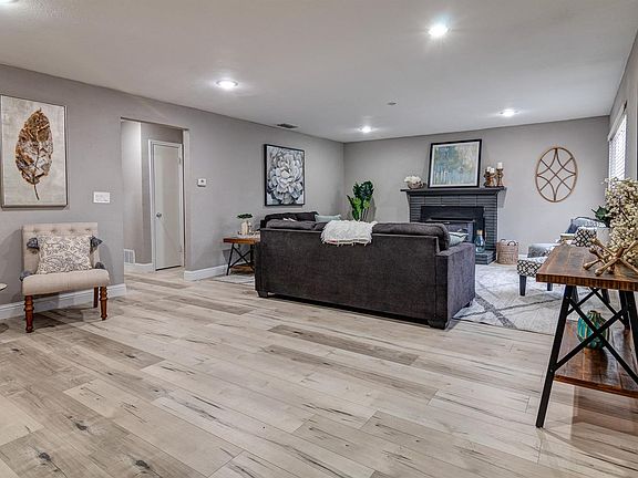 4th image of 5912 Garden Ave