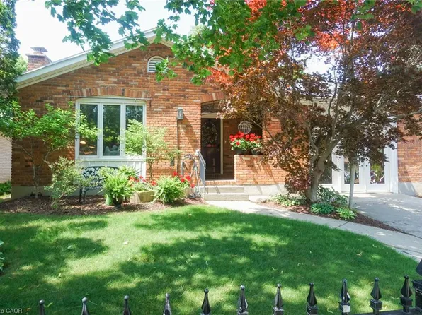 13 Kelly Ave, Norfolk County, ON N3Y 4V6