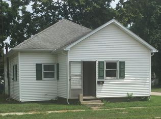 1512 9th St, Lawrenceville, IL 62439