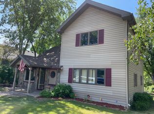 29 4th Ave S, Sauk Rapids, MN 56379