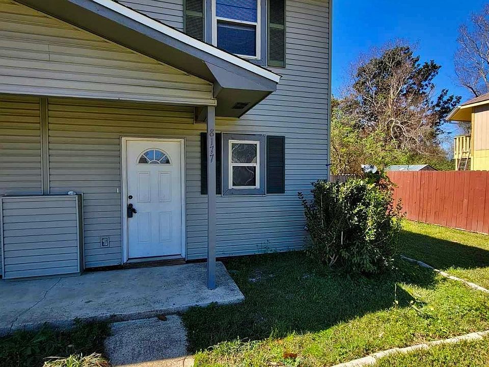 1st image of 8177 Stonebrook Dr