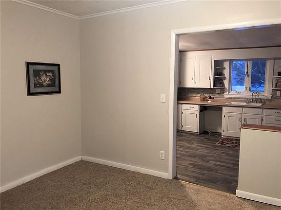 4th image of 36 Geddes St