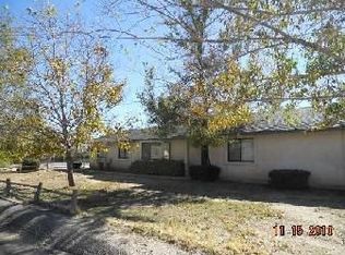 10254 Maple St, Hesperia, CA 92345