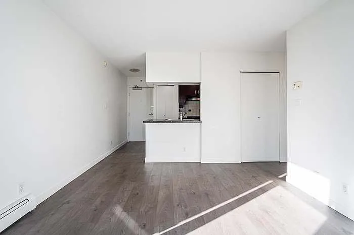 198 Aquarius Mews — Photo 2