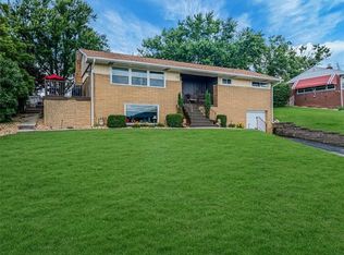 2012 Country Club Dr, McKeesport, PA 15135
