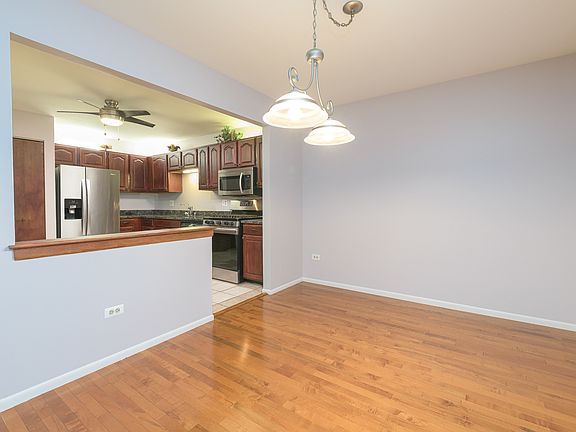 5th image of 876 Cross Creek Dr #2A