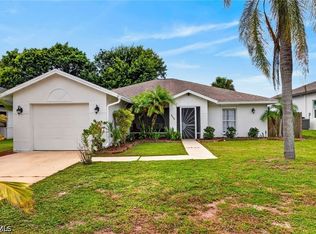 2940 Dunbar Ave, Fort Myers, FL 33916