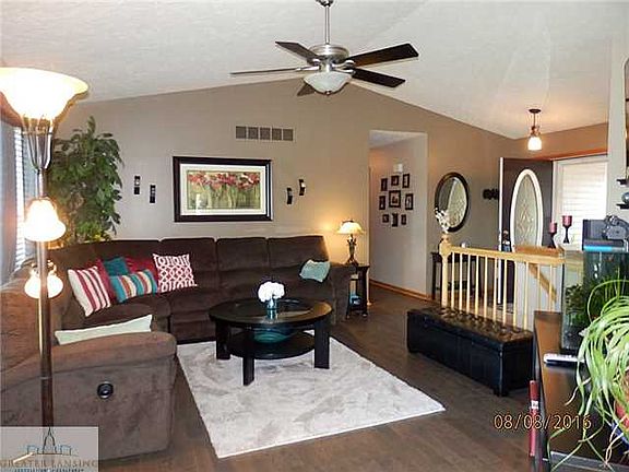 3rd image of 3530 Wynbrooke Dr