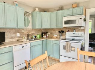 20 Moore St, Kittery, ME 03904