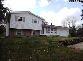 2794 Midway St NW, Uniontown, OH 44685