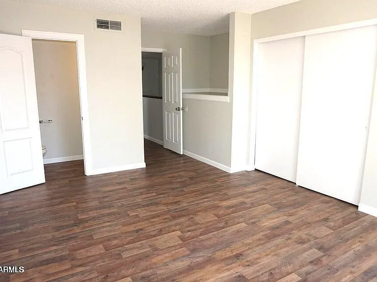 12245 N 21st Ave #4 — Photo 10