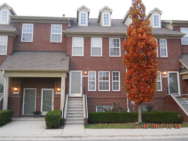 1st image of 15642 Stone Crossing Dr #1