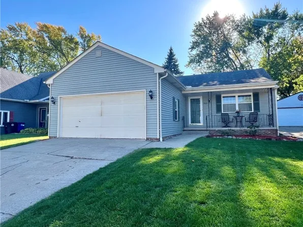 865 Marcie Dr, Cleveland, OH 44109