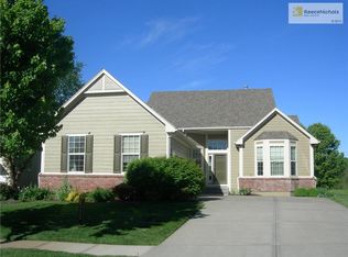 2904 S Brentwood Ct, Independence, MO 64055