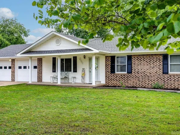 2300 Jaybee Dr, Jonesboro, AR 72404