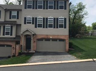 14 Dougherty Dr, Lemoyne, PA 17043