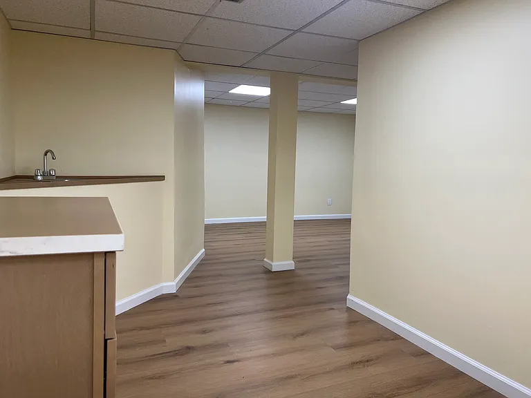 852 Jamestown Rd — Photo 16