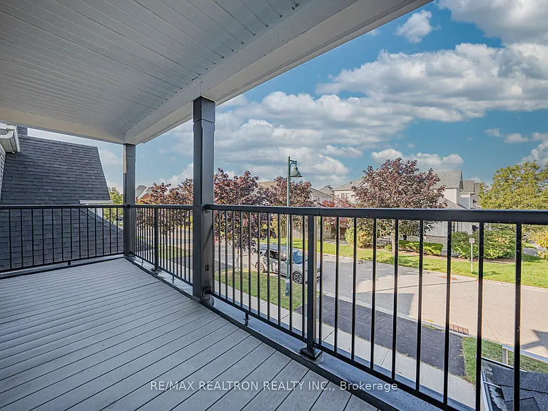 44 Moynahan Cres #MAIN — Photo 6