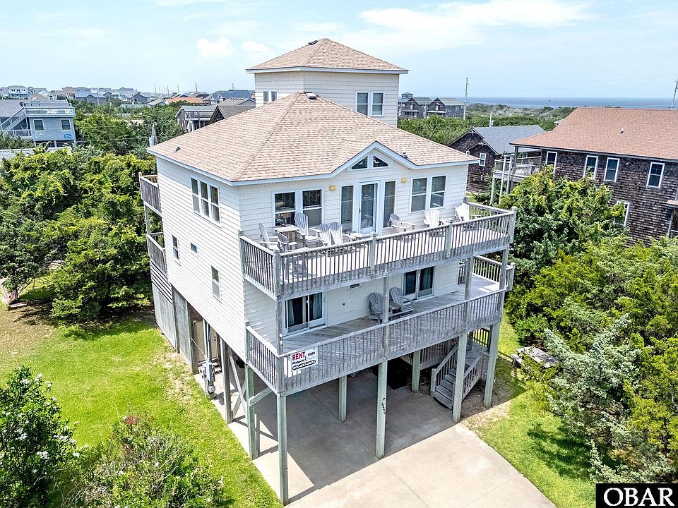 1st image of 53279 Runboat Cir #4
