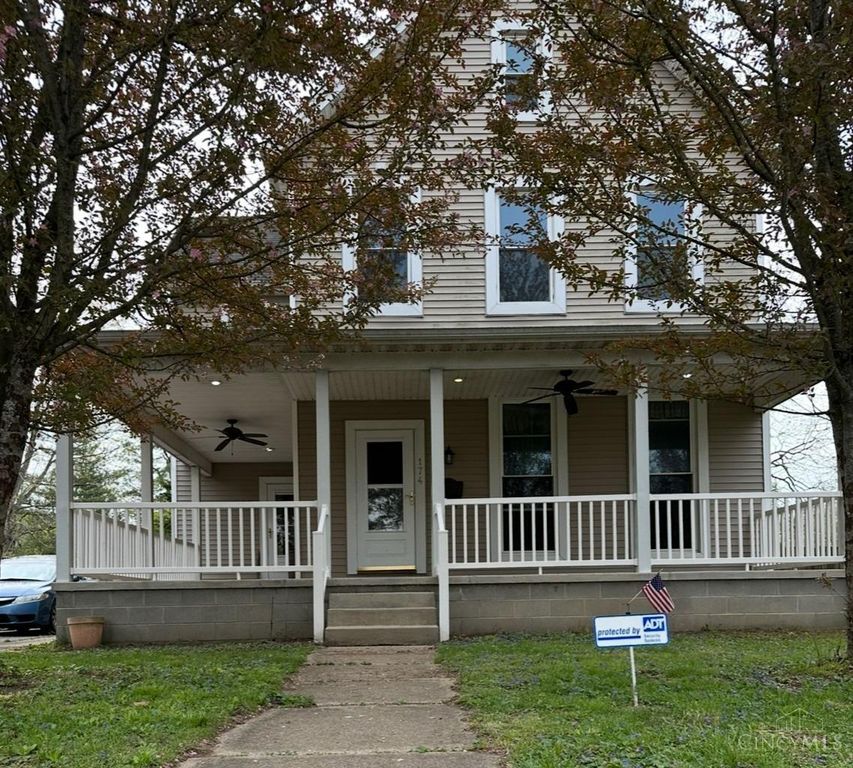 Real estate listing image