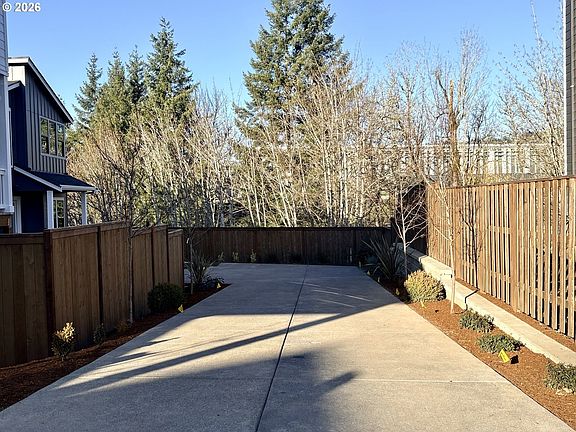 3rd image of 15685 NW Raywood Ln