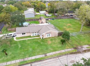 1301 East St, La Porte, TX 77571