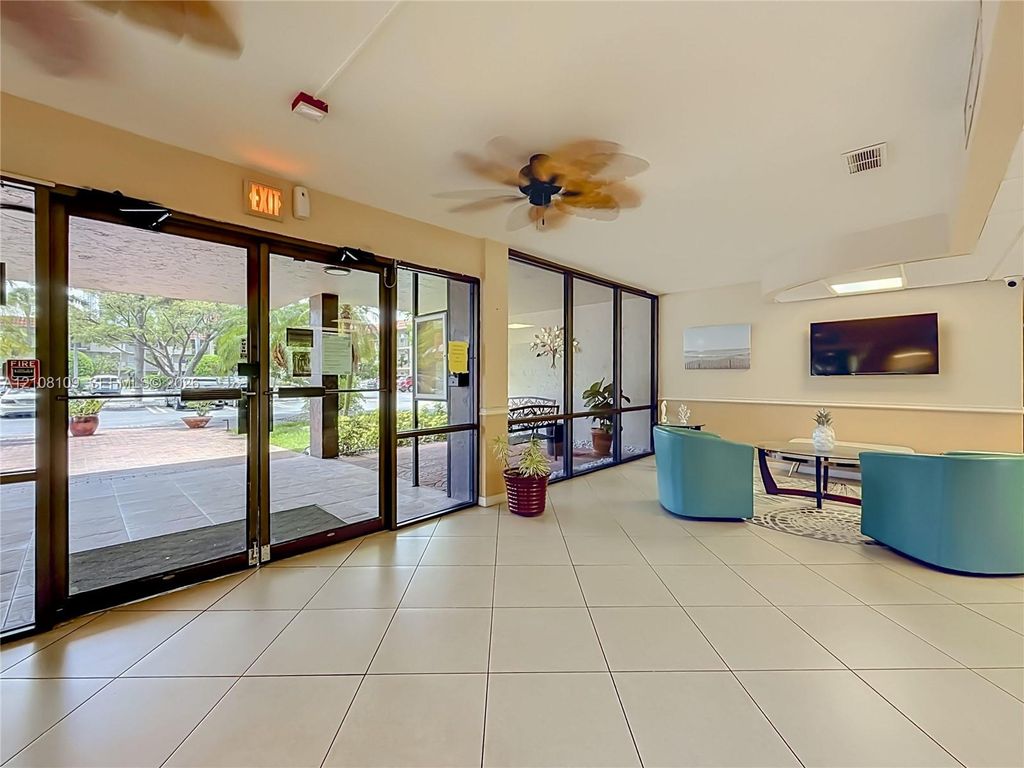 777 S Federal Hwy APT Rp615, photo 7