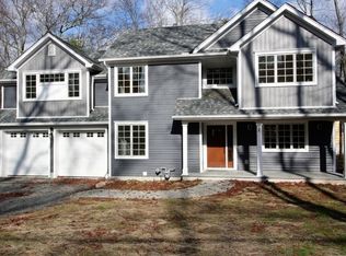 2 Old Lakeside Rd S, Hewitt, NJ 07421