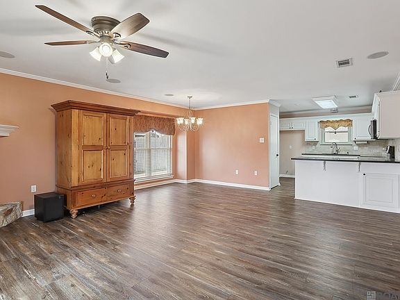 4th image of 17525 Breman Dr