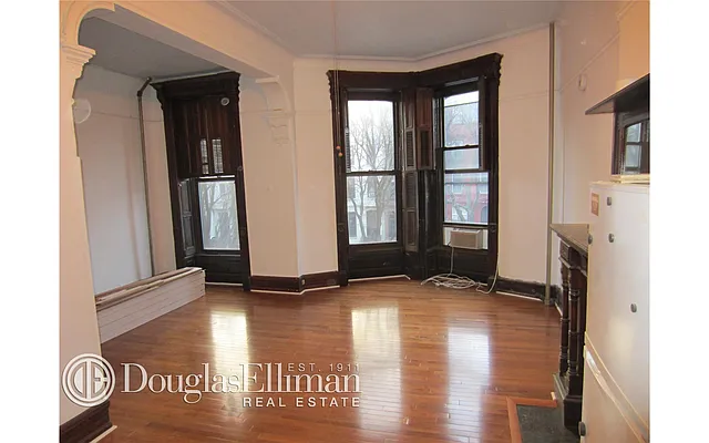 Rented by Douglas Elliman | media 9