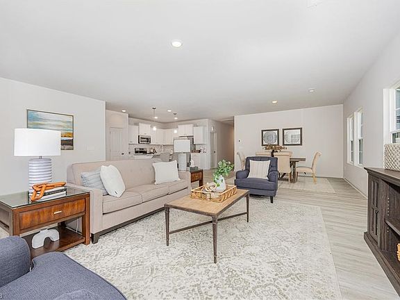 7th image of this home