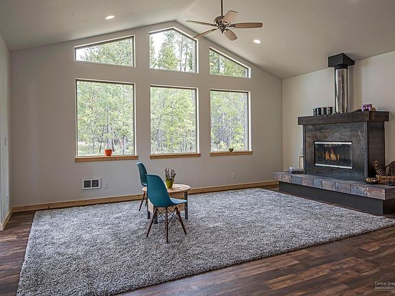 5th image of 17256 Tholstrup Dr