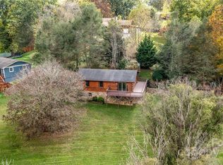 205 L And E Meadows Dr, Waynesville, NC 28786