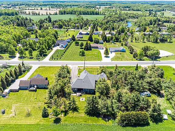 3rd image of 1092 County Road 124 Rd