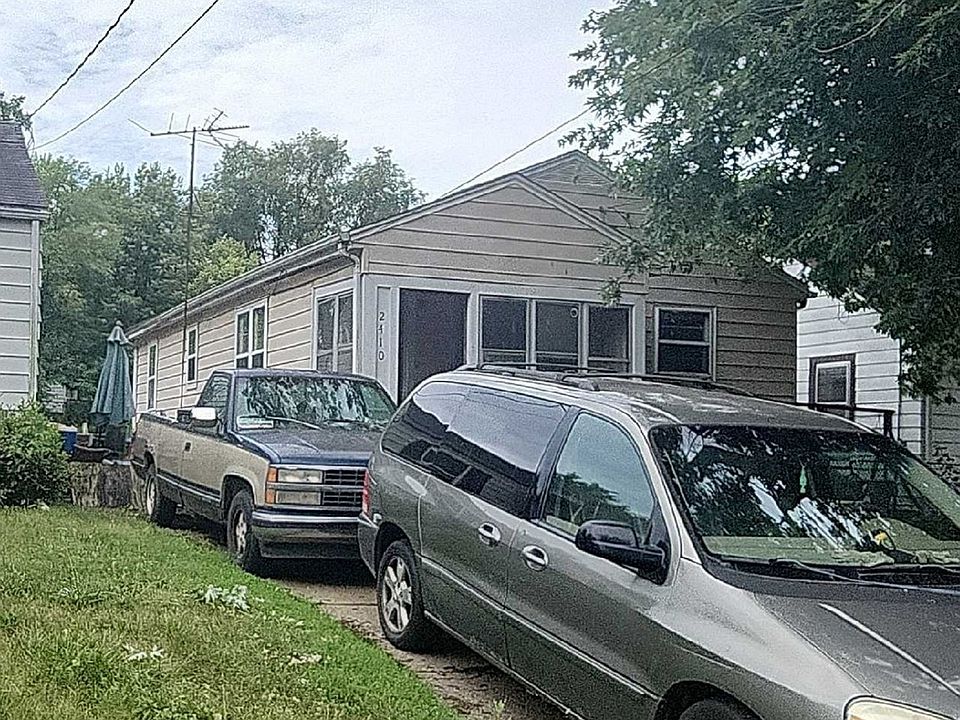 1st image of 2410 W Wiswall St