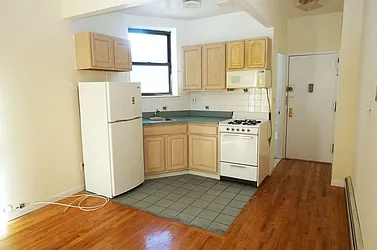 Rented by J Misrahi Realty Corp