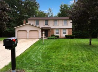 9094 Briarbrook Dr NE, Warren, OH 44484