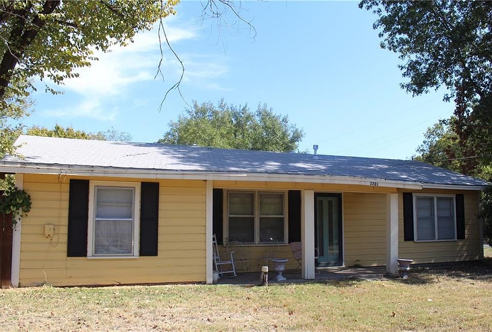 1st image of 3201 Navarro Dr