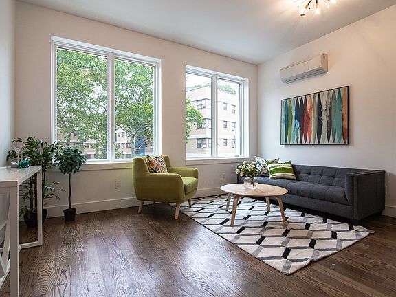 2nd image of 196 Scholes St APT 2