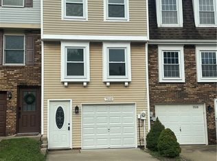 7510 Lafayette Sq, Aliquippa, PA 15001