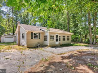 84 Roosevelt Ave, Franklinville, NJ 08322