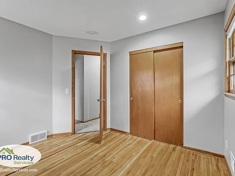 4725 Valley Rd — Photo 13