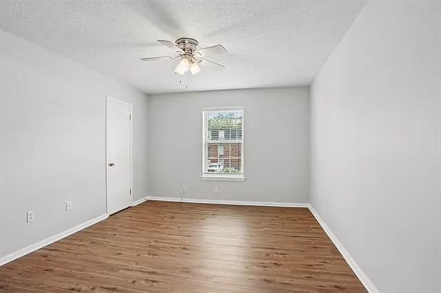 2700 Whitney Pl #830 — Photo 11