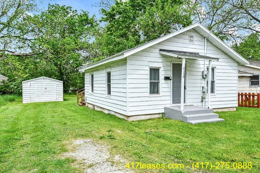2 bed, 576 sqft, $750 — Photo 3