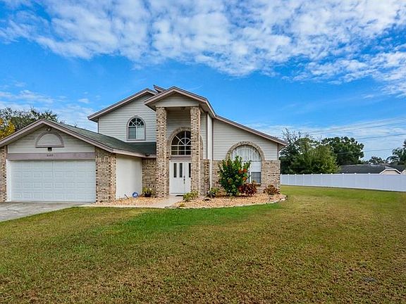 3rd image of 6005 Brookhill Ct