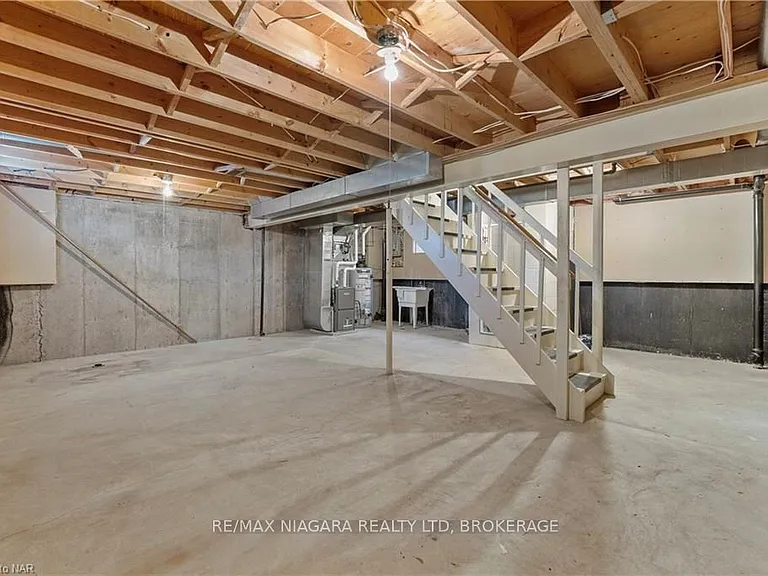 6344 Drummond Rd #1 — Photo 23